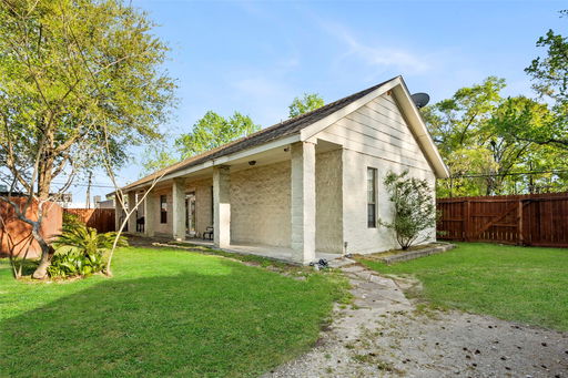 listing main photo