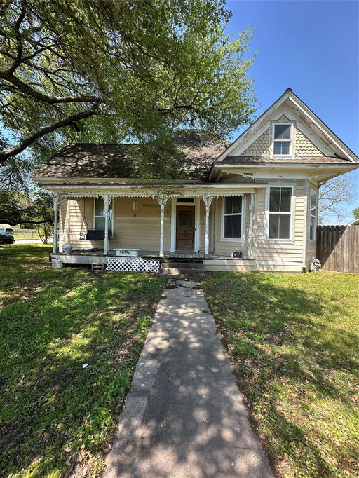 listing main photo