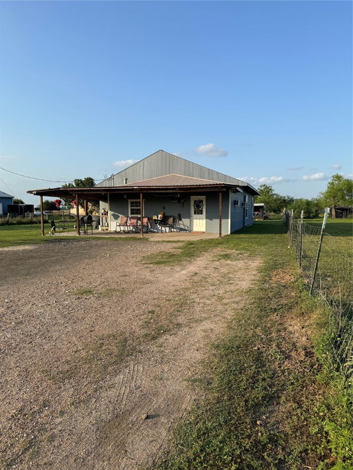 listing main photo