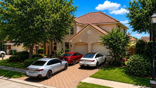 listing main photo