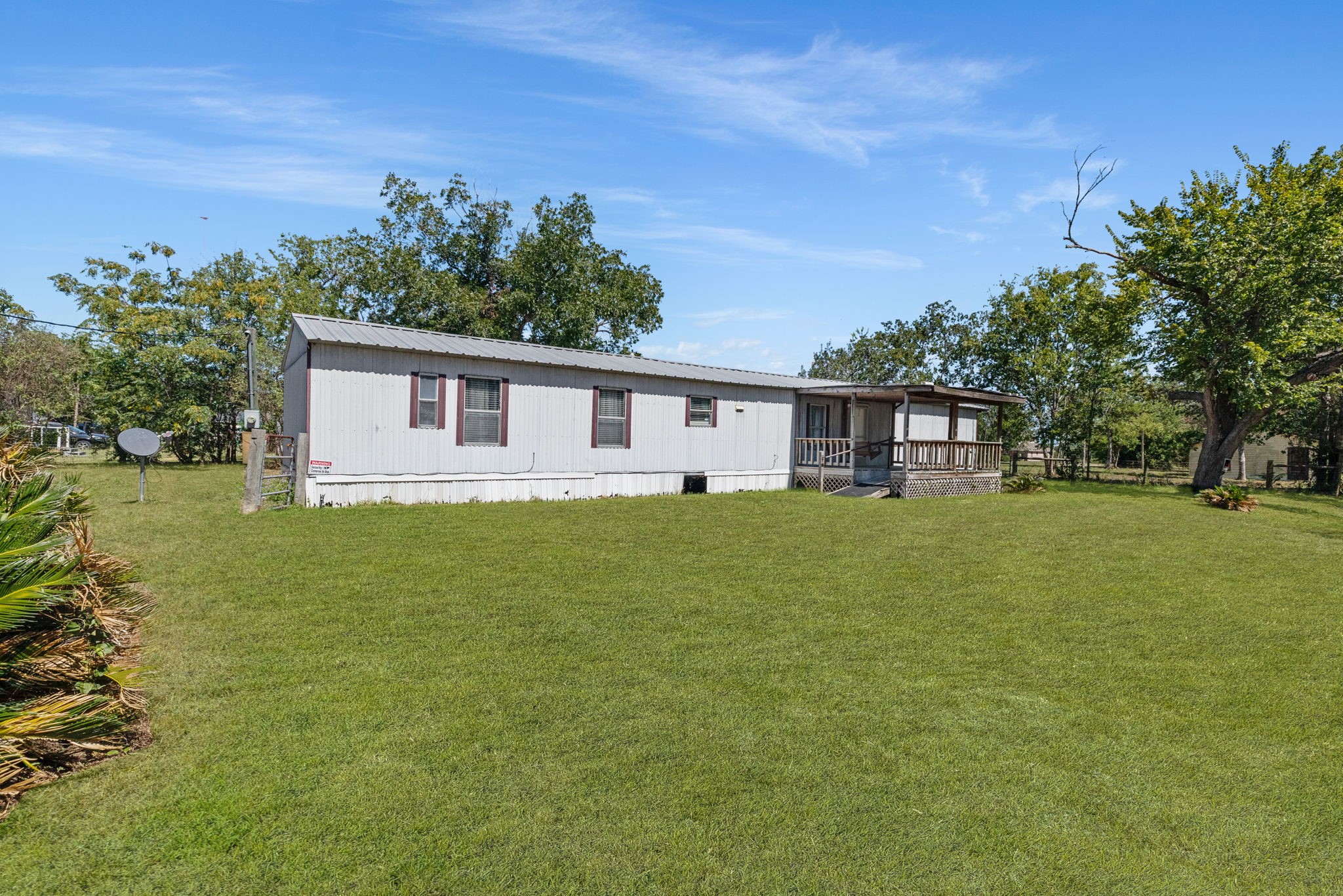 listing main photo