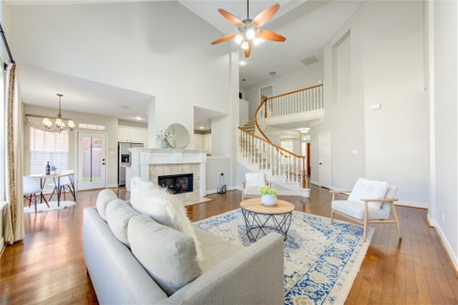 listing main photo