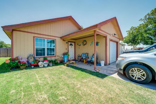 listing main photo