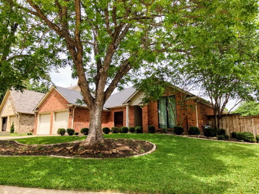 listing main photo