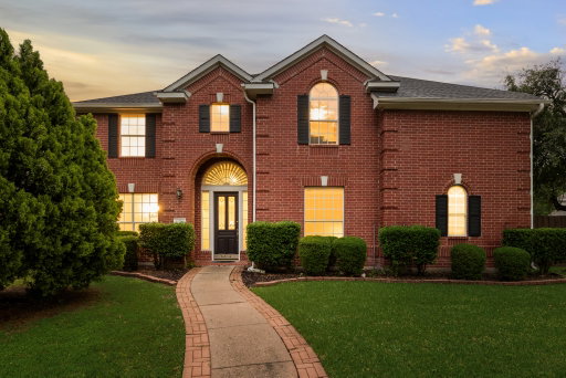 listing main photo