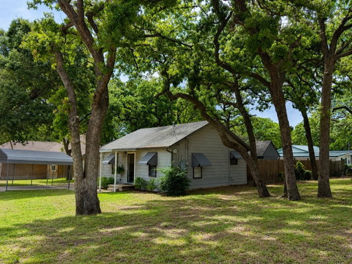 listing main photo
