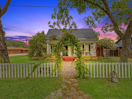 listing main photo