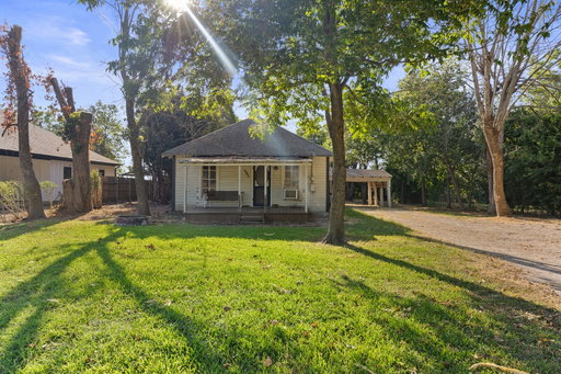 listing main photo