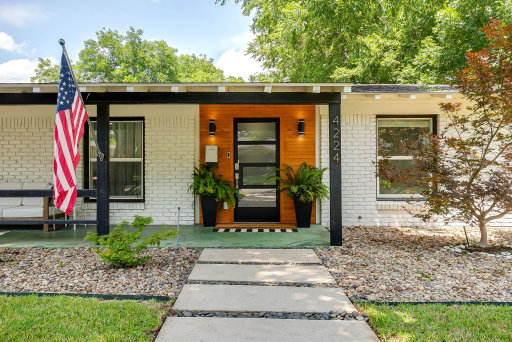 listing main photo