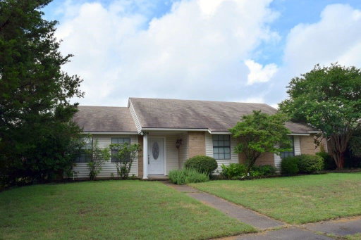 listing main photo