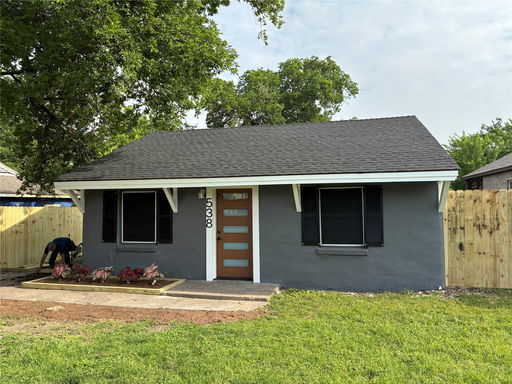 listing main photo