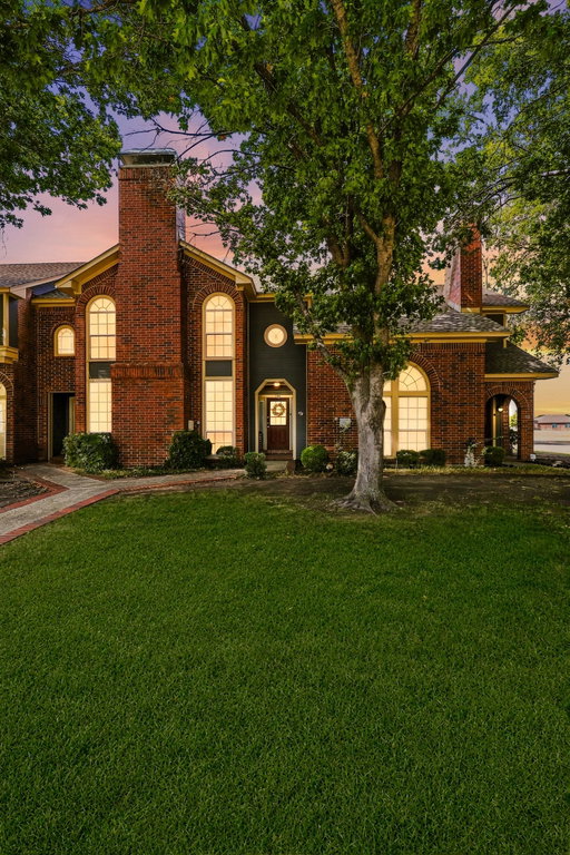 listing main photo