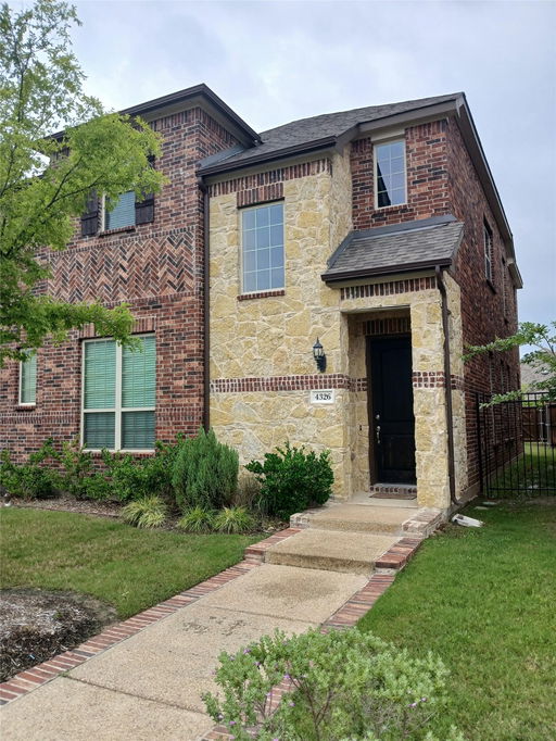 listing main photo