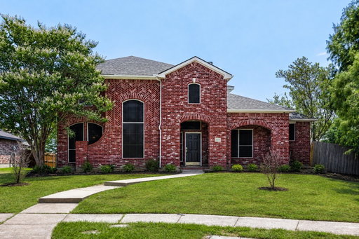 listing main photo