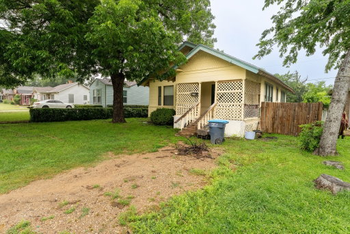 listing main photo
