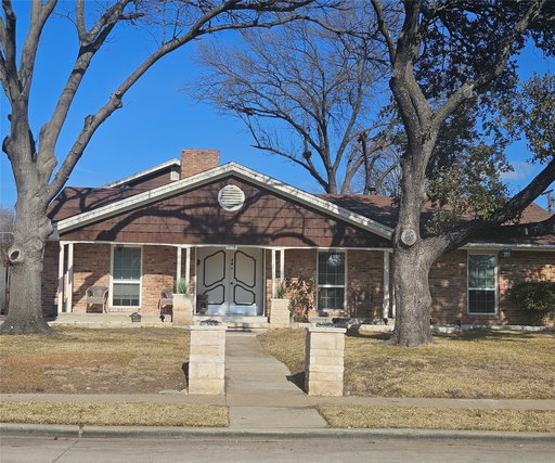 listing main photo
