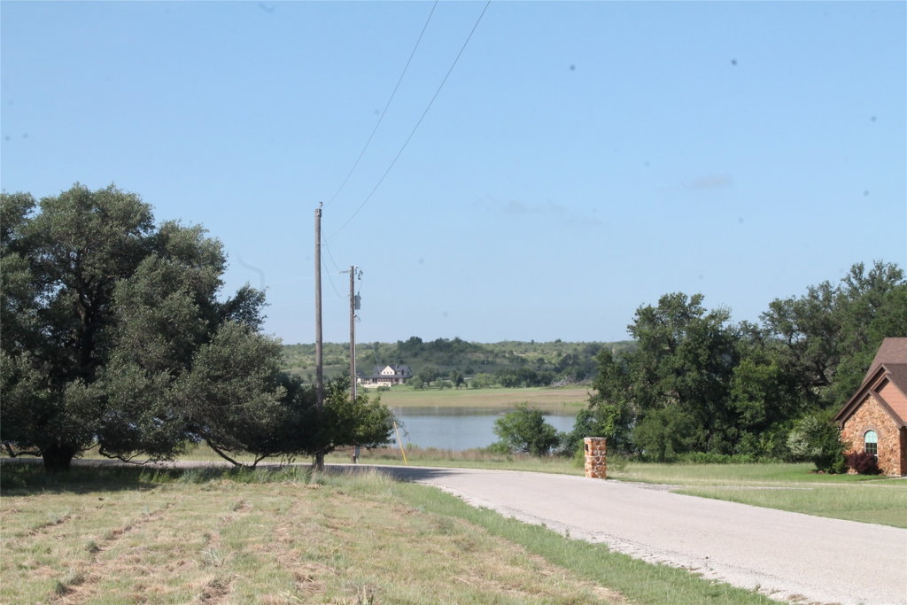 688 Comanche Lake Rd, Comanche, TX 76442