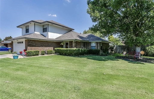 listing main photo