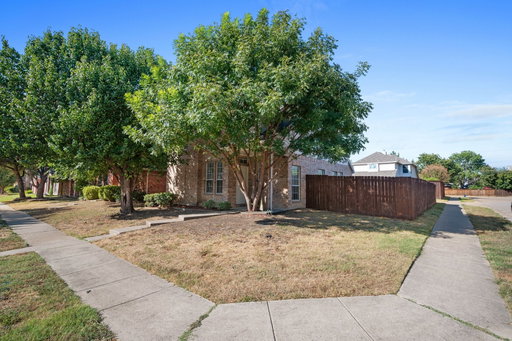 listing main photo