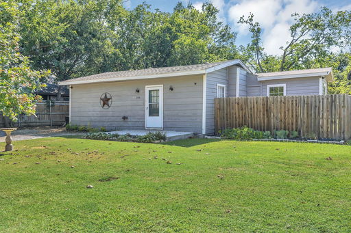 listing main photo
