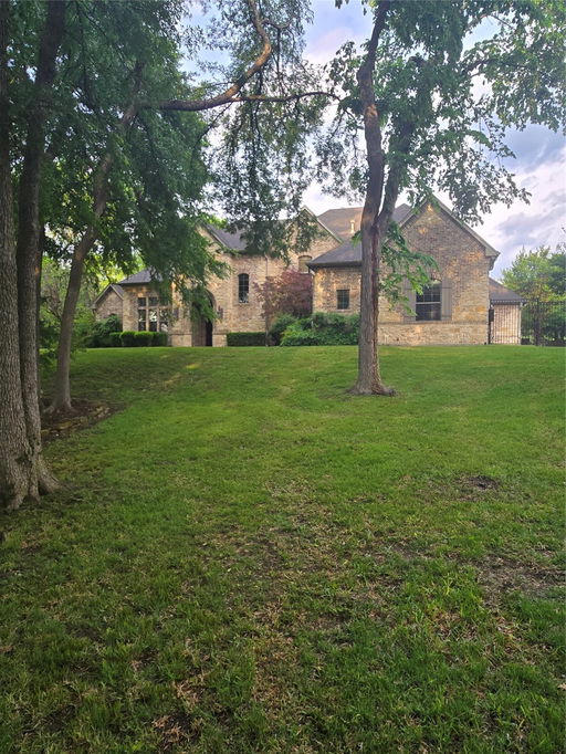 listing main photo