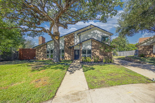 listing main photo