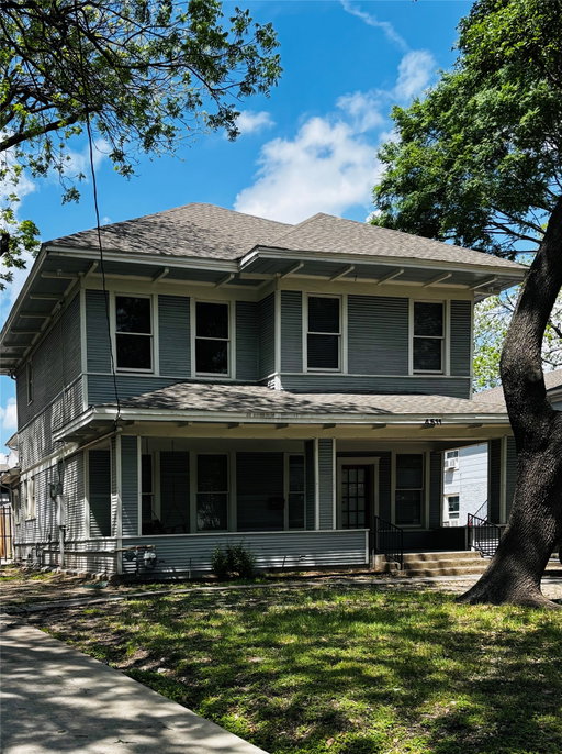 listing main photo