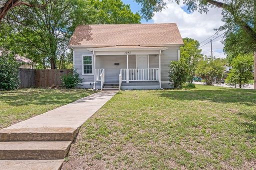 listing main photo
