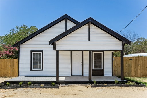 listing main photo