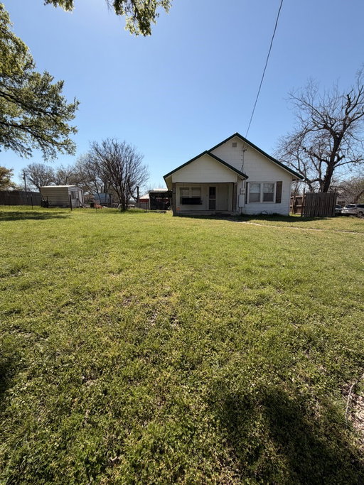 listing main photo