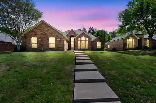 listing main photo