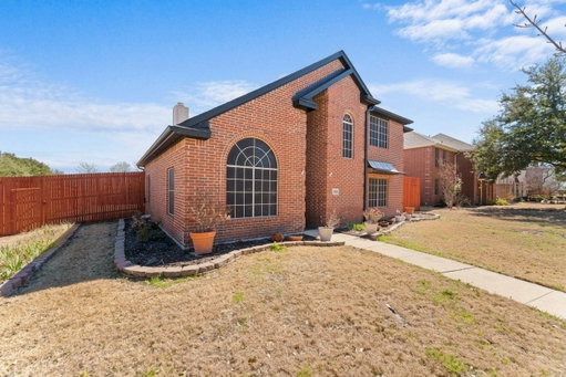 listing main photo