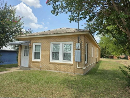 listing main photo