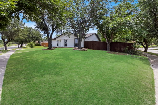 listing main photo