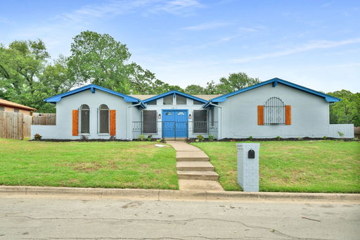 listing main photo
