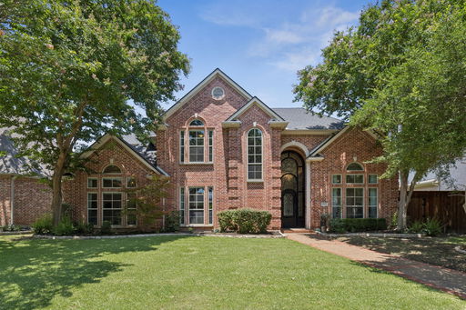 listing main photo