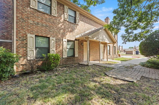 listing main photo