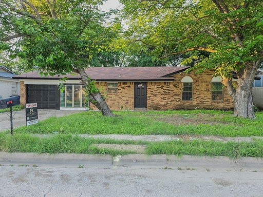 listing main photo