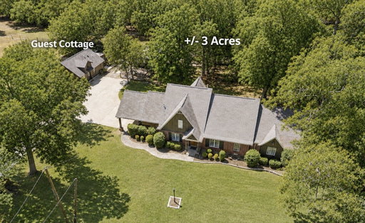 listing main photo