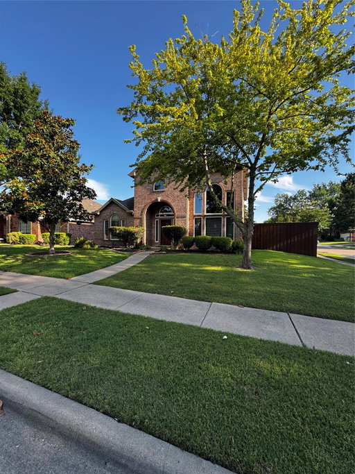 listing main photo