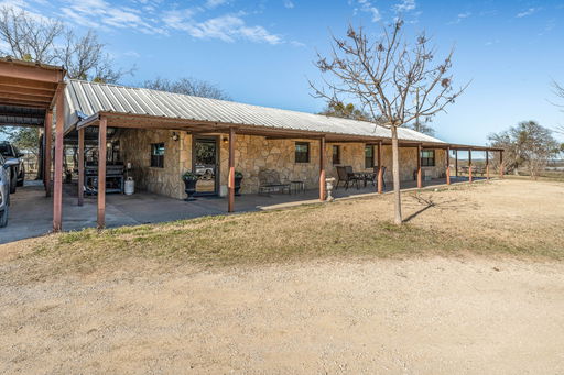listing main photo