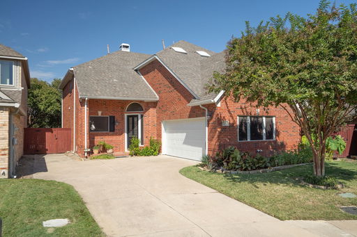 listing main photo