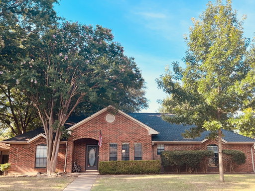 listing main photo