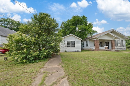 listing main photo