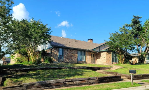 listing main photo