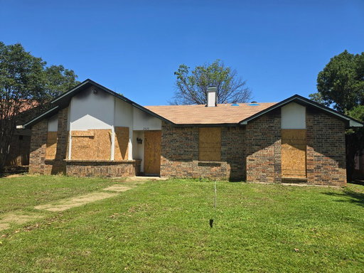 listing main photo