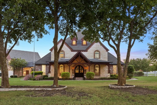 listing main photo