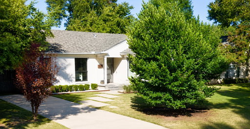 listing main photo