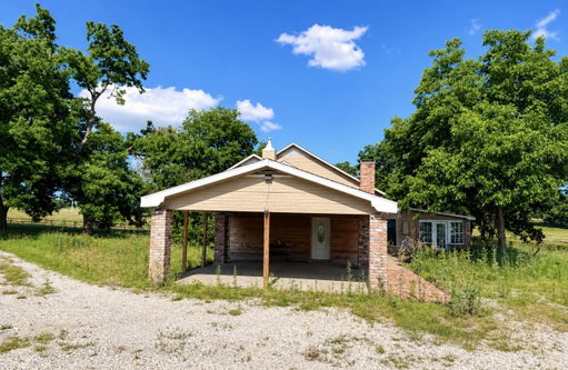 listing main photo