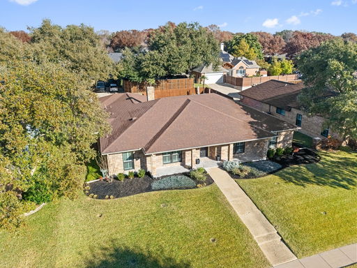listing main photo